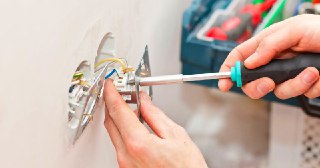 Электромонтажные работы Малоярославец цена 477 руб Электрика под ключ